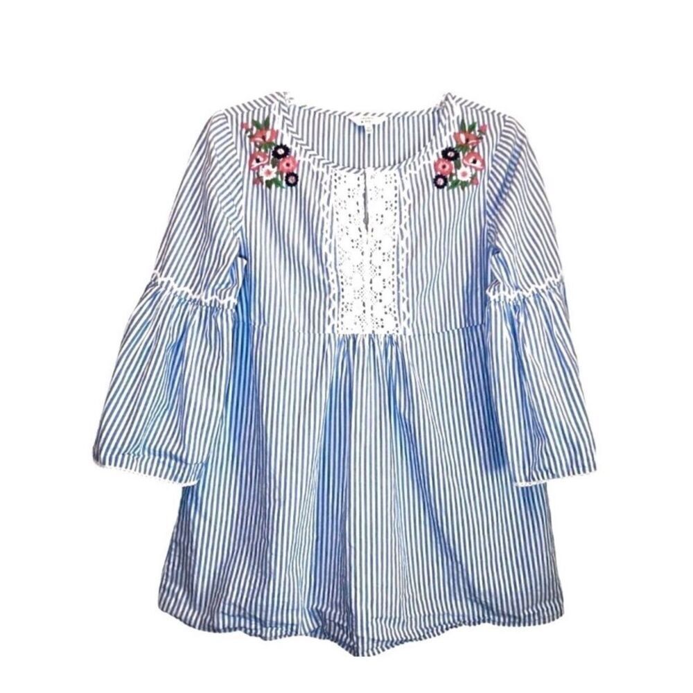 Crown & Ivy Embroidered Striped Top in Blue/White/Multi Women’s XS